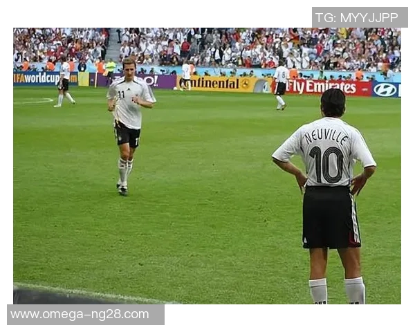 德国足球队精彩瞬间回顾与历史成就全景展示